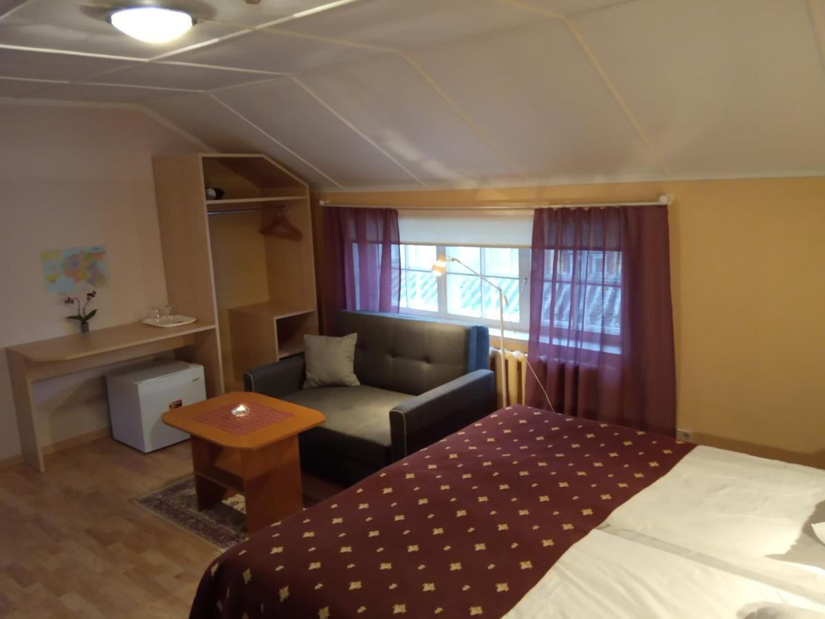 Repo Hotel Kuressaare Kültér fotó
