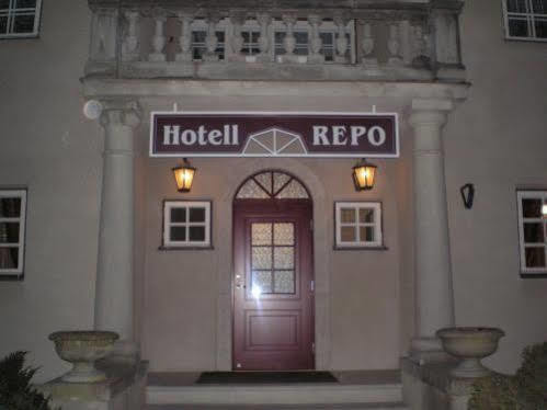 Repo Hotel Kuressaare Kültér fotó